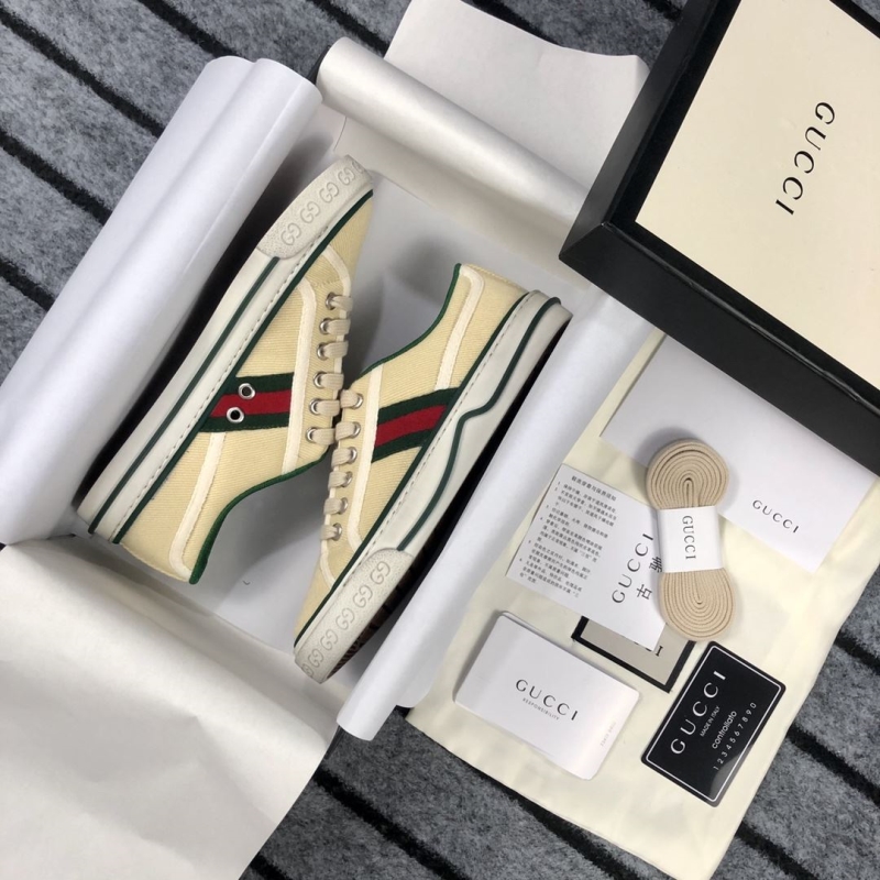 Gucci Casual Shoes